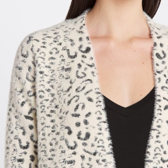 Evolution/ Wallie Fuzzy Open Cardigan- Leopard - Picture 3 of 6